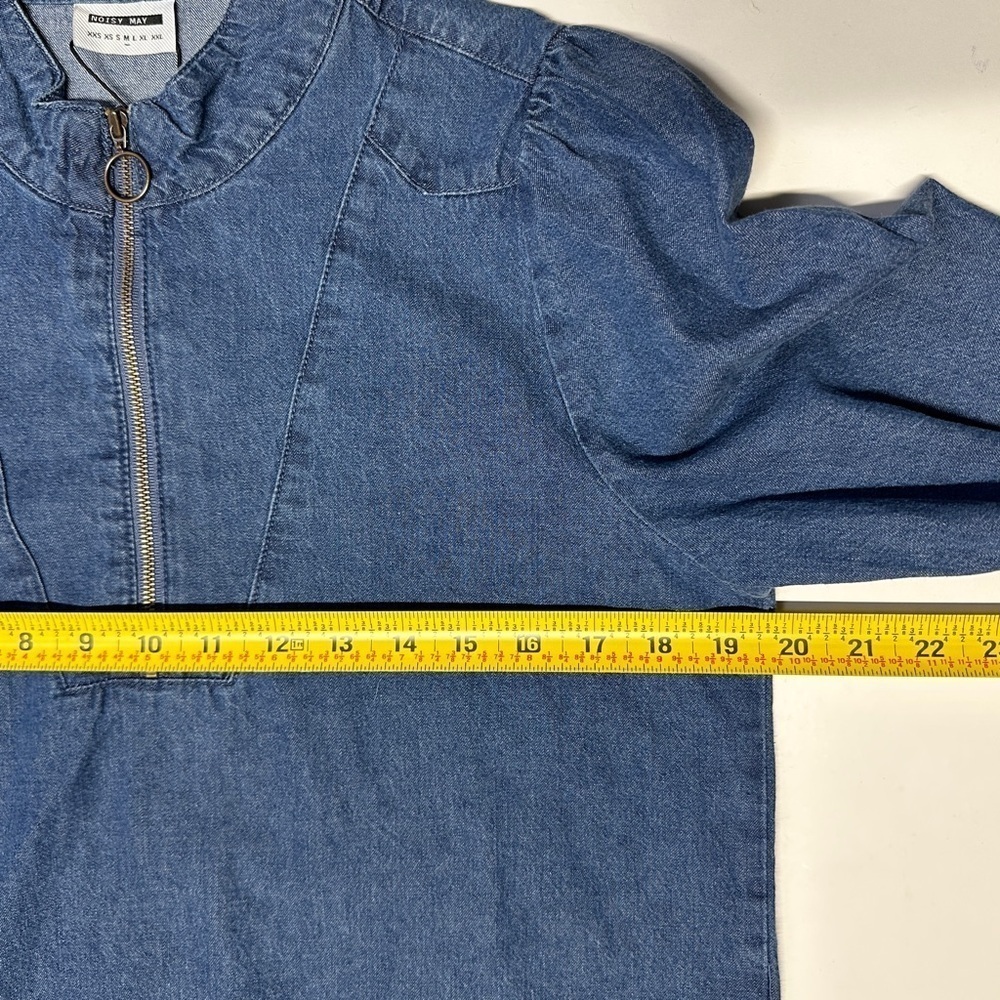 NEW Noisy May Blue Denim Ruffle Mini Shift Dress Zip Mock Collar Size Medium - Picture 14 of 15
